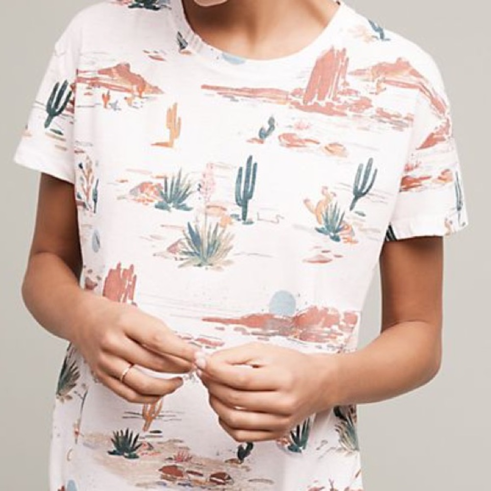 EUC Postage Stamp Wild West Tee